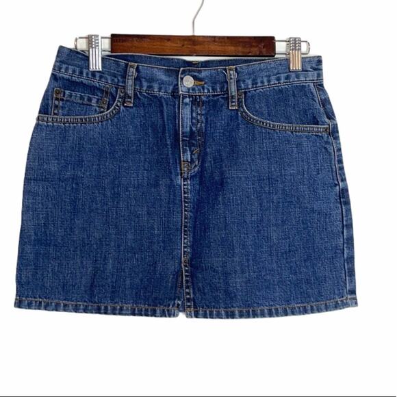 Levi’s Split Front Mini Jean Skirt Size 3 - Picture 1 of 6